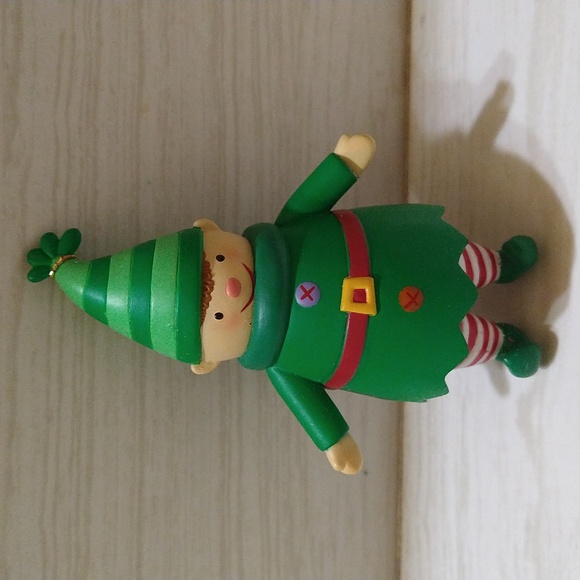 Hallmark Other - Hallmark 2005 Keepsake Kids Find Pickles The Elf Christmas Ornament
